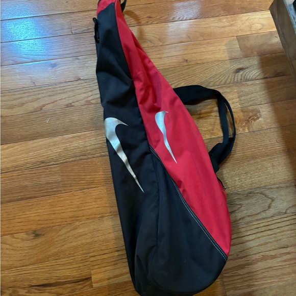 Nike red/black baseball bat bag - Picture 1 of 3
